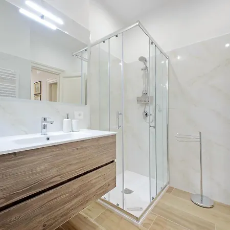 Apartamento 4bnb - Stylish Spacious Near Vatican Roma